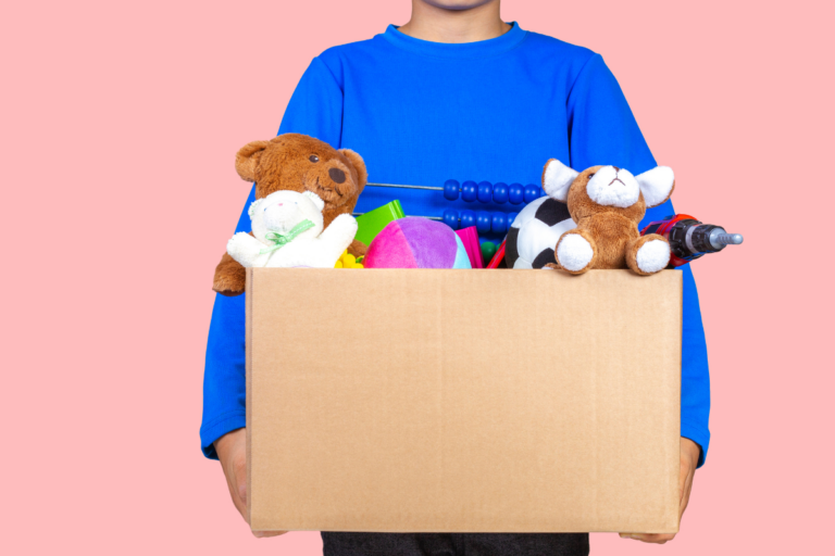Gagnez de la place dans votre logement avant l'arrivée de bébé grâce au box de stockage Stocker Ranger
